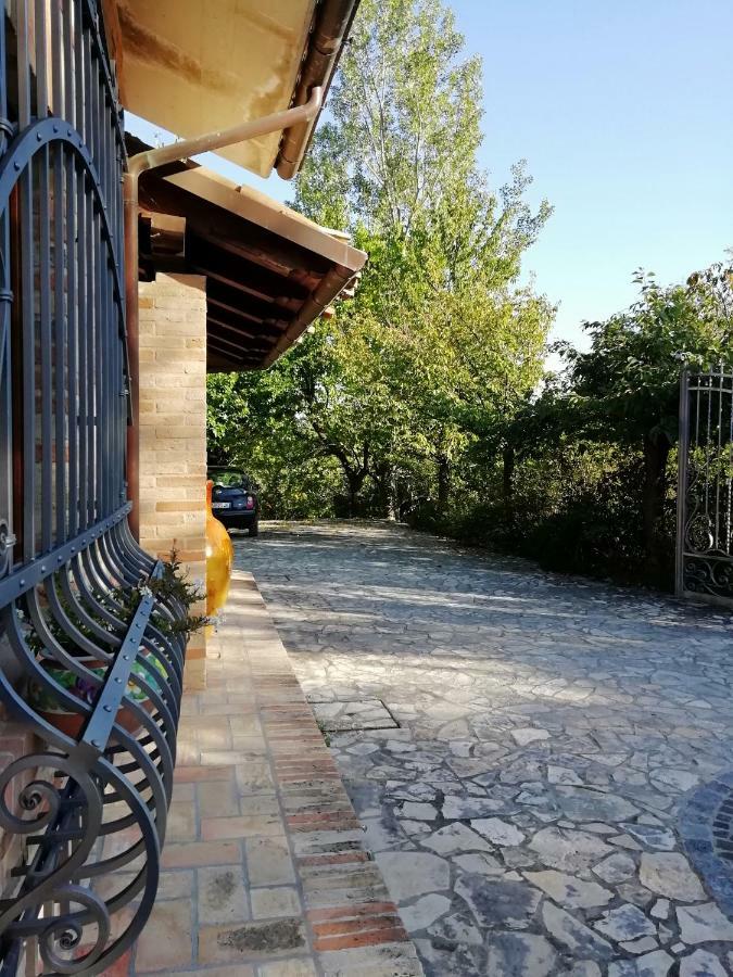 Luci sui Monti Bed & Breakfast Sarnano Exterior foto